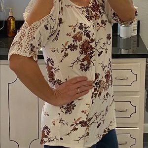 Cold Shoulder Floral Top